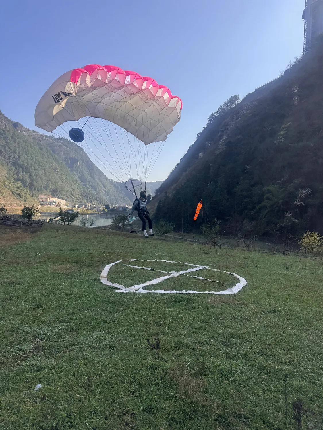China BASE jumping course